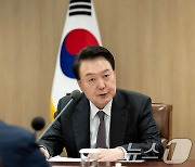 윤 대통령, 7일 대국민담화·기자회견…여권 쇄신 요구 응답