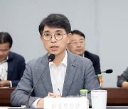 환경부 장관 "일회용컵 보증금제, 방임해서 손놓는 것 아니야"