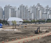 "프리미엄 붙어도 사야죠" 서울원 아이파크에 투자문의 빗발 [현장르포]