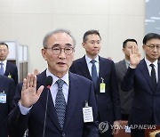 ‘자회사 전출 압박’ 논란에…KT 대표 “CEO로서 송구, 좋은 기회되도록 노력”