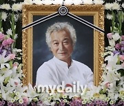 故 신성일, 오늘(4일) 6주기…영원히 빛나는 별이 되다