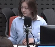 스테이씨 아이사 “실제로 챗GPT 많이 써, 외국에서 이럴 때 사용” (가요광장)