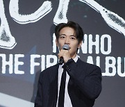 민호, SM선후배 지원사격 받고 ‘샤이니 솔로 퍼즐’ 완성 [종합]