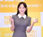 [TD포토] 김세정 '확 달라진 분위기'