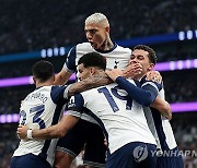 '손흥민 AS→교체 OUT 대놓고 불만' 토트넘, 애스턴 빌라에 4-1 대역전승…SON 나가고 3골 '쾅쾅쾅' [PL 리뷰]