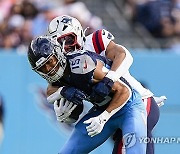 Patriots Titans Football