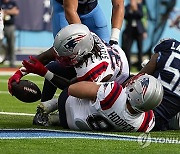 Patriots Titans Football