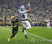 Lions Packers Football