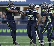 Rams Seahawks Football