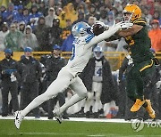 Lions Packers Football