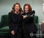 [美대선 D-1] 해리스 SNL 출연에 형평 논란…NBC, 트럼프 광고도 방영(종합)