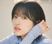 카카오엔터, 웹툰 ‘더 그레이트’ OST 발매… 아이브 안유진 참여