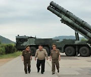 김정은, 기동성 높인 SRBM 도발…軍, 현무·천궁으로 대응 예고