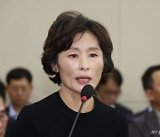 민주당, '尹정부 R&D 카르텔' 의혹 교수 고발...교육부 감사까지