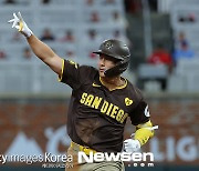 MLB.com “김하성 옵션거부 예상된 일..SD 선택지는 3가지, 첫째가 김하성과 협상”