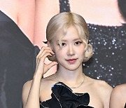 블랙핑크 로제 “평범한 20대처럼 몇 번의 연애” 새 앨범 스포