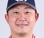 실책 1위 오명 깬다…KIA, 마무리 캠프에 NPB 출신 미츠마타 타이키 수비 인스트럭터 초빙