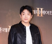 [T포토] 안성재 '영화관 나들이 왔어요'