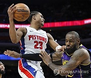 Lakers Pistons Basketball