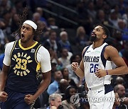 Pacers Mavericks Basketball