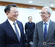 방기선 국무조정실장, ADB 부총재 접견