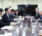 방기선 국무조정실장, 아시아개발은행(ADB) 부총재 면담