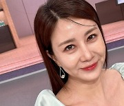 '53세' 양정아 '♥김승수' 애정 공세 받더니 20대 사이 안 밀리는 비주얼