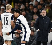 'SON, EPL 최고 인기선수!' 英 매체의 정밀분석 "SON, 품위있는 행동, 전혀 인위적이지 않다', 그의 광범위한 호감도 비결