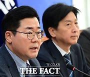 '주식시장 활성화 TF' 참석한 박찬대 "증시 정상화 총력 기울일 것" [TF사진관]