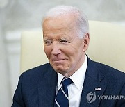 재선 꿈꿨으나 결국 구경꾼으로…씁쓸히 개표 지켜본 바이든