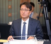 과기정통부 장관-플랫폼사 CEO 간담회 참석한 박대준 쿠팡 대표