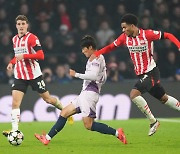 Girona's Kim Min-su makes Champions League debut at 18