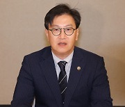 기재차관 "'AI 세계 3대 강국' 도약 위해 범국가적 역량 결집"