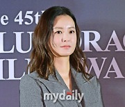 [MD포토] 정유미 '여우주연상의 아름다운 비주얼'