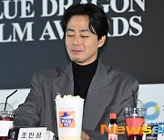 조인성, 적응하기 힘든 홍초 맛 [포토엔HD]