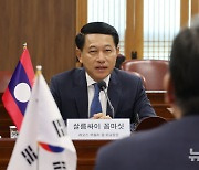 한-라오스 외교장관회담, 인사말하는 살름싸이 꼼마싯 라오스 부총리