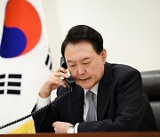 나토 사무총장 "북한군 본격 참전 가능성 커"…윤 대통령과 통화