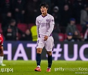 지로나 김민수, 18세에 UCL 데뷔…팀은 에인트호번에 0-4 대패