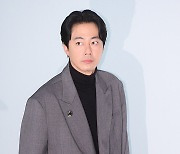 [TD포토] 조인성 '훈훈한 비주얼'