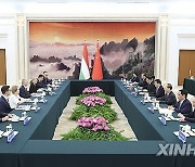 CHINA-BEIJING-WANG HUNING-HUNGARIAN NATIONAL ASSEMBLY-SPEAKER-MEETING(CN)