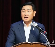 김관영 또 "죄송하다"…간부 공무원 잇단 비위