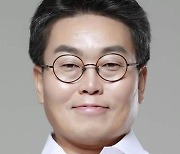 강훈, 관광공사 사장 후보 철회..."대통령 부담 덜기 위해 결심"