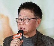 곽경택 감독 "음주운전한 곽도원, 아주 미웠다…반성·자숙 필요"