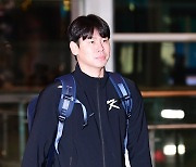 [포토] 홍창기 '야구대표팀과 함께 대만 출국'