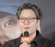 [포토] 유재명, 곽경택 감독님 '친구' 오디션 본적 있어요