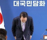 윤 대통령 "어찌됐든" 사과…여당 내서도 "쇄신 없었다"