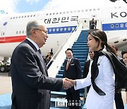 조선일보 주필 "김 여사에 대한 국민 시선, 대통령 생각보다 나빠"