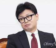 "대통령께서 약속하셨다" 한걸음 물러선 한동훈