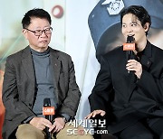 [포토] 주원 '곽경택 감독님은 칭찬을 많이 해주세요!'