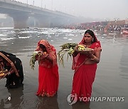 INDIA CHHATH PUJA FESTIVAL